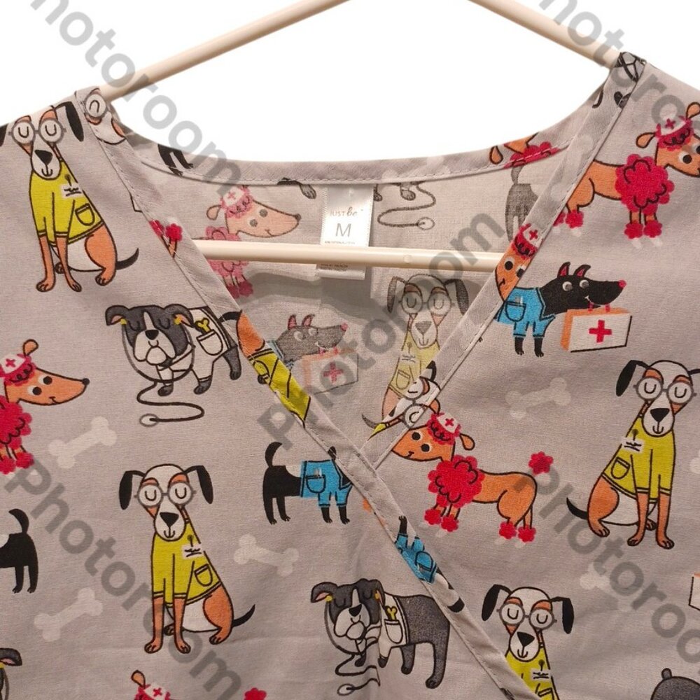 M Scrub Top with Dogs (5002)